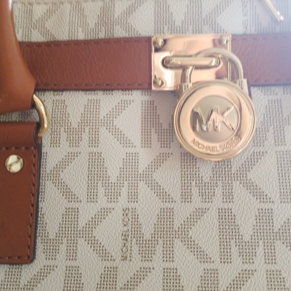 Authentic Michael kors Hamilton MK purse - Picture 2 of 7
